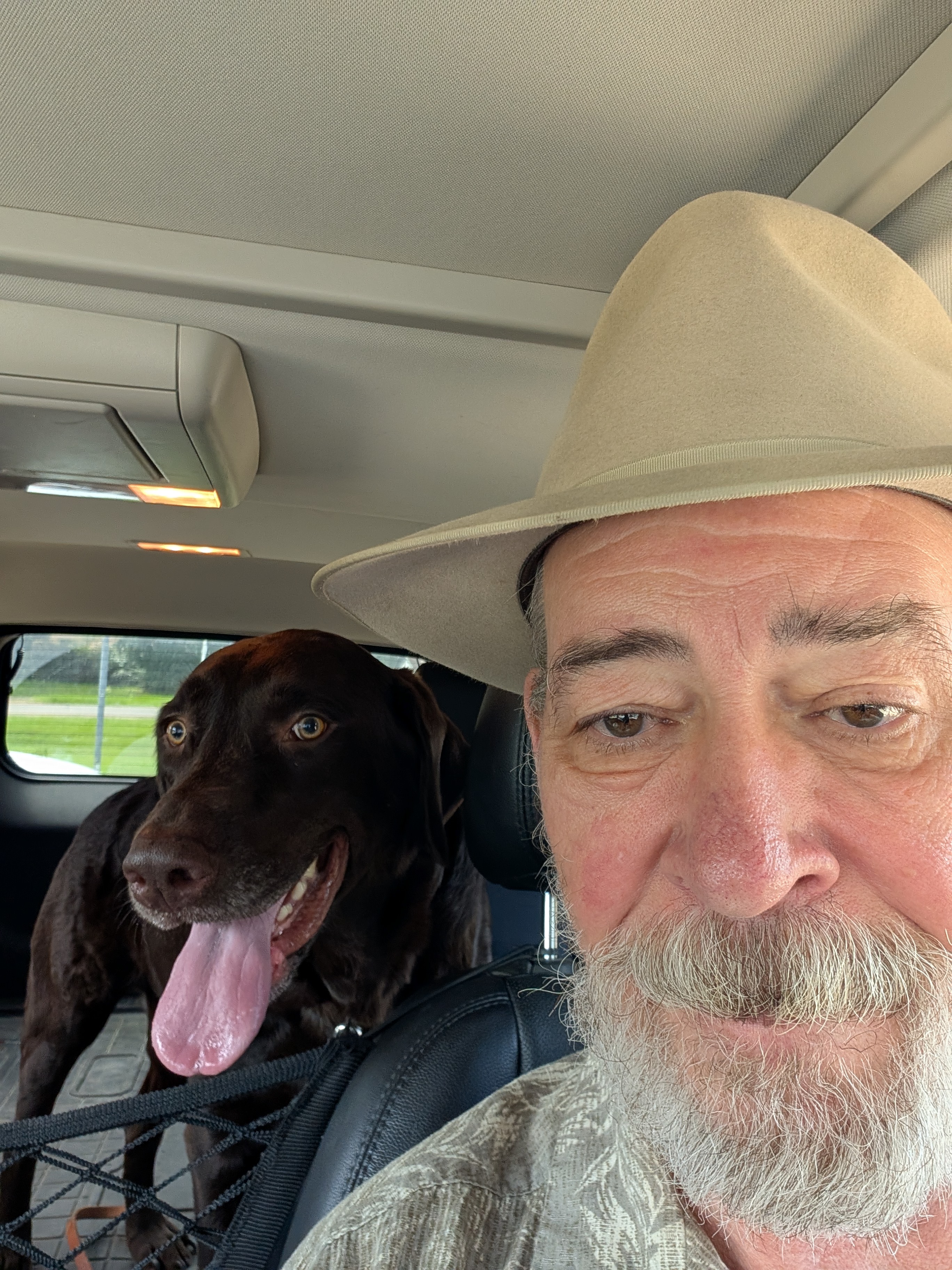 1000001882.jpg