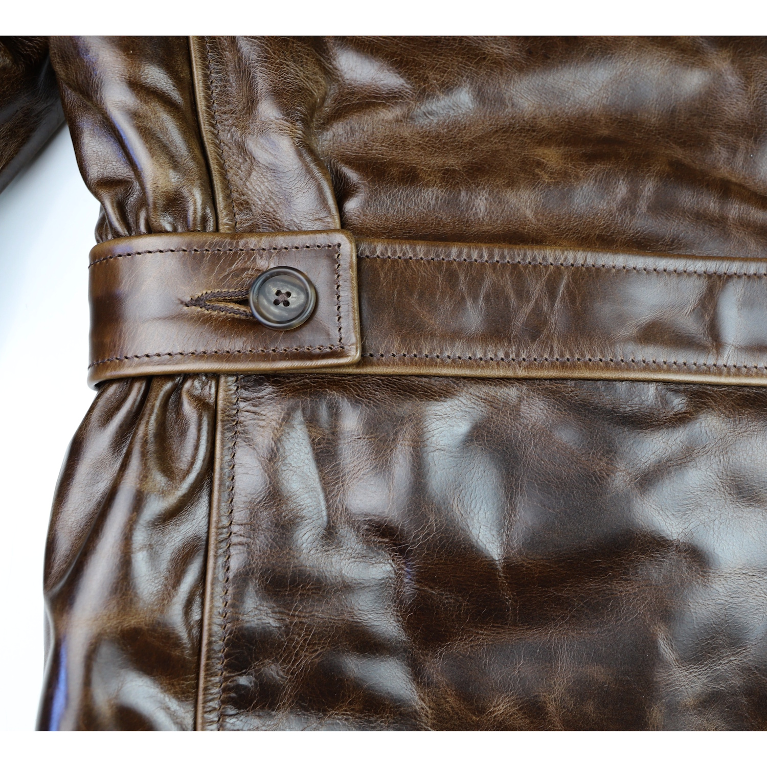 Aero Hudson Dark Maple Bainbridge button belt attachment.jpg
