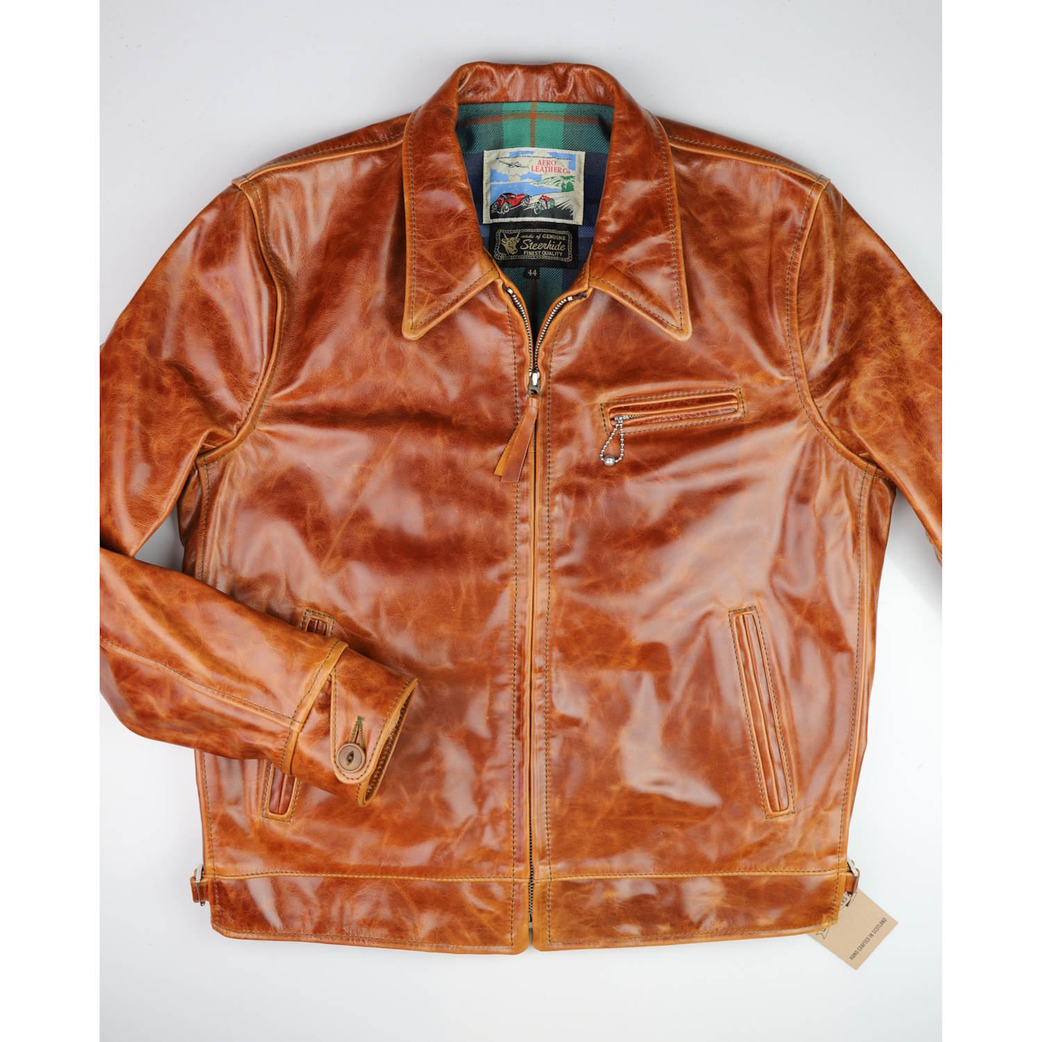 Aero Premier Highwayman Cedar Bainbridge 77GV front.jpg