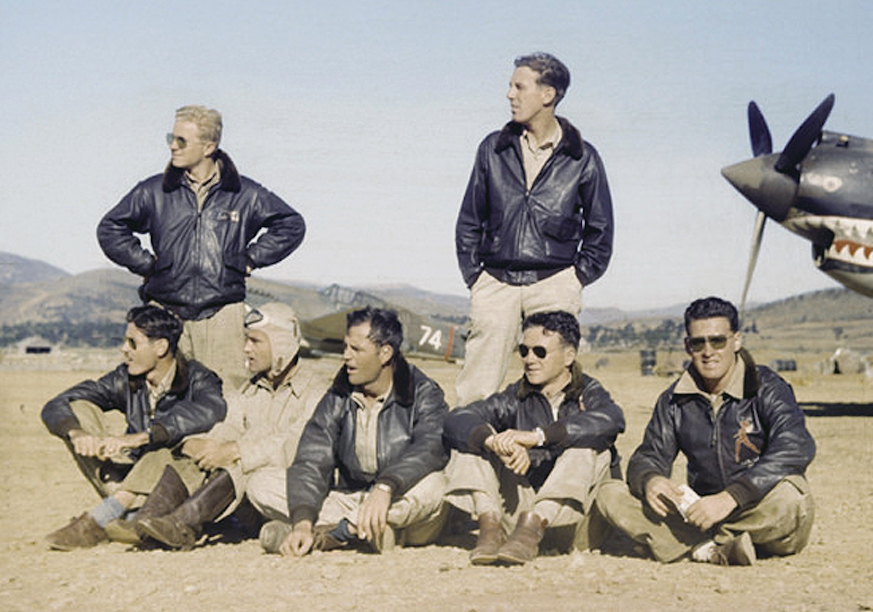 AVGPilotsatYunnanyi1942 1.jpg