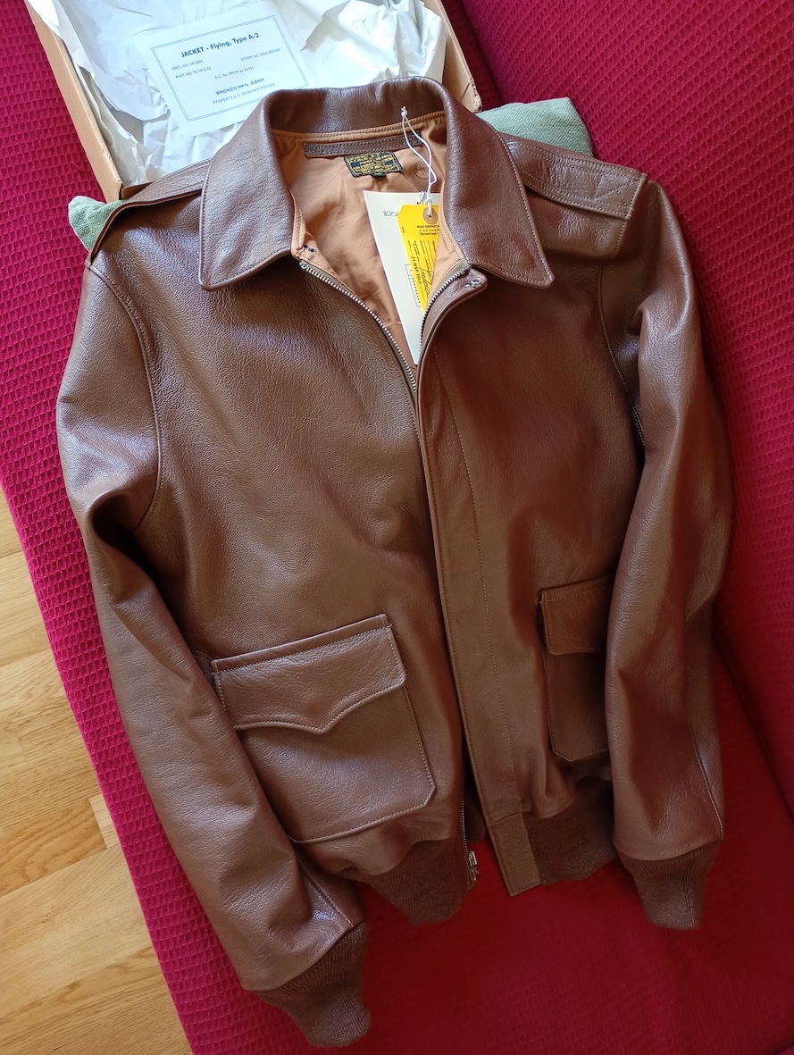 Bill Kelso Bronco 29191 goatskin.jpg