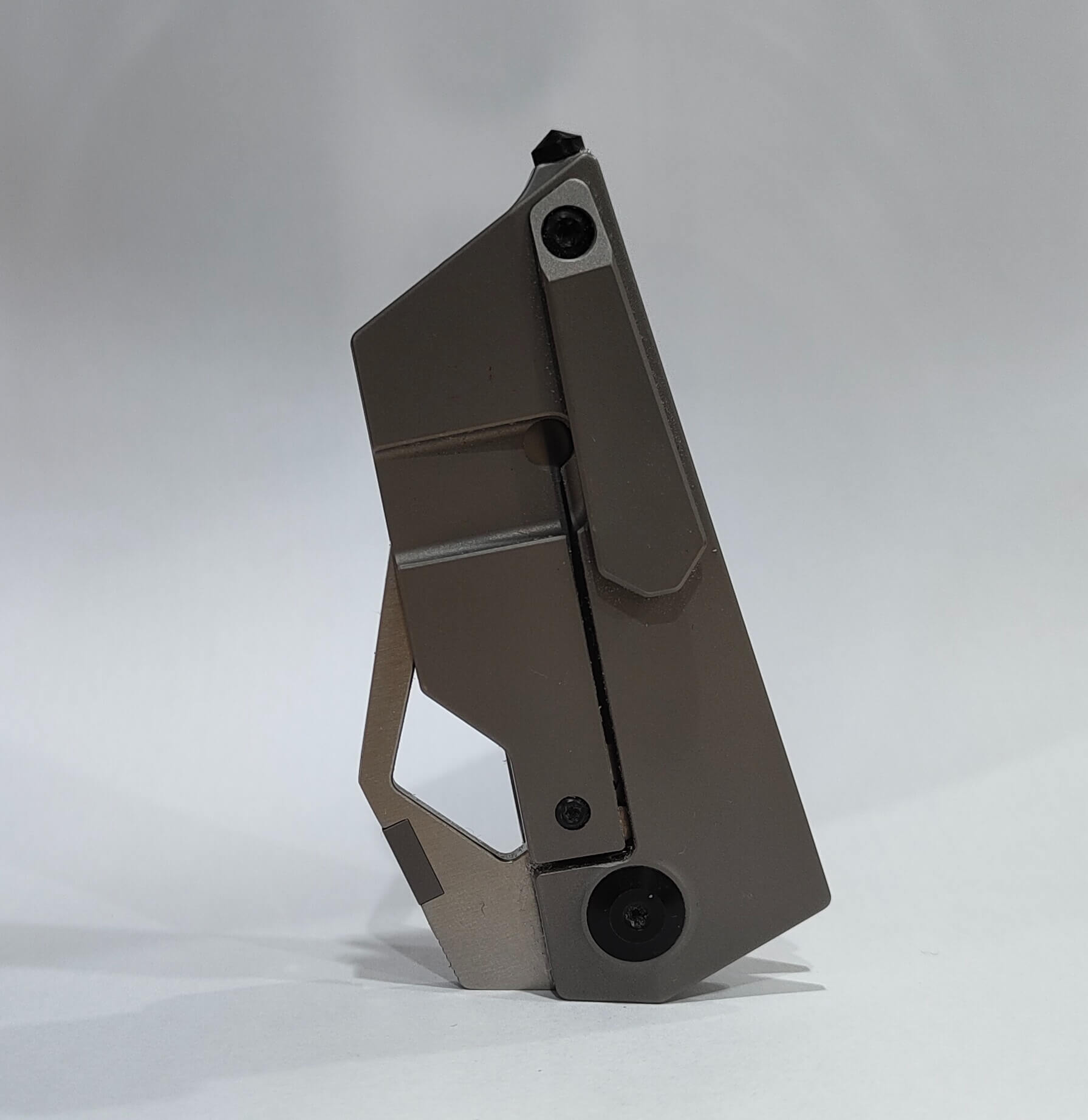 Kizer2 (1).jpg