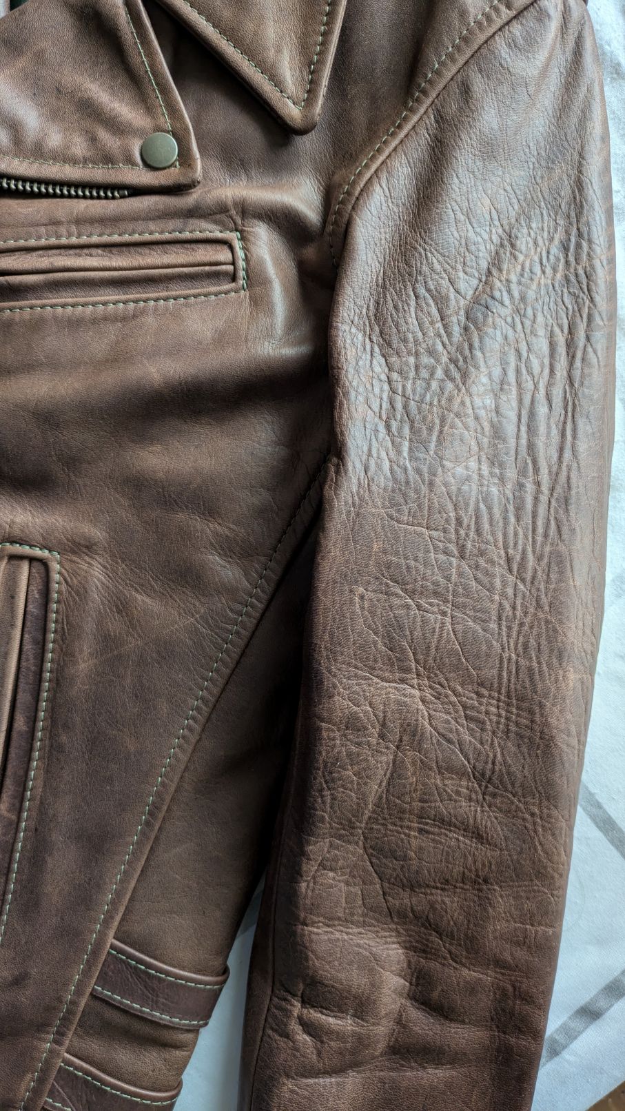 left-sleeve-fl.jpg