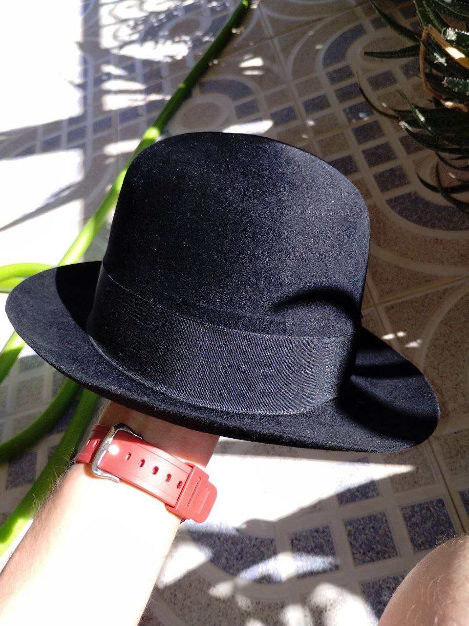 lepre hat-1.jpg