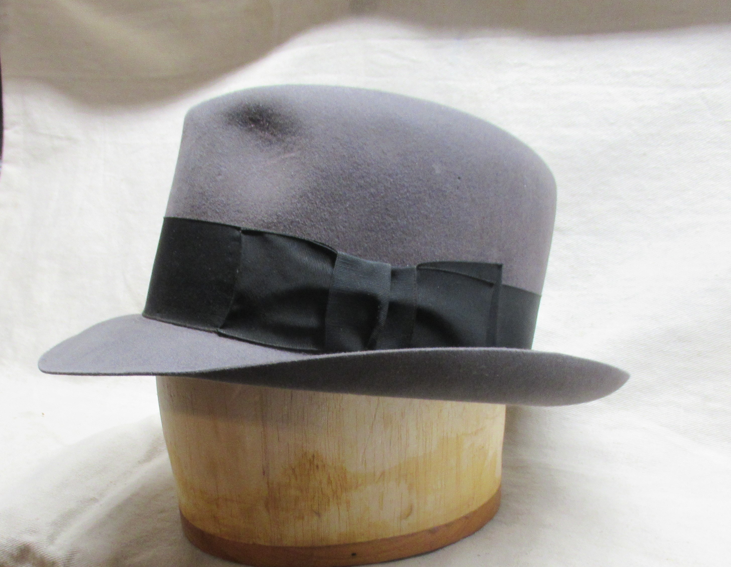 Locke  ribbon.JPG