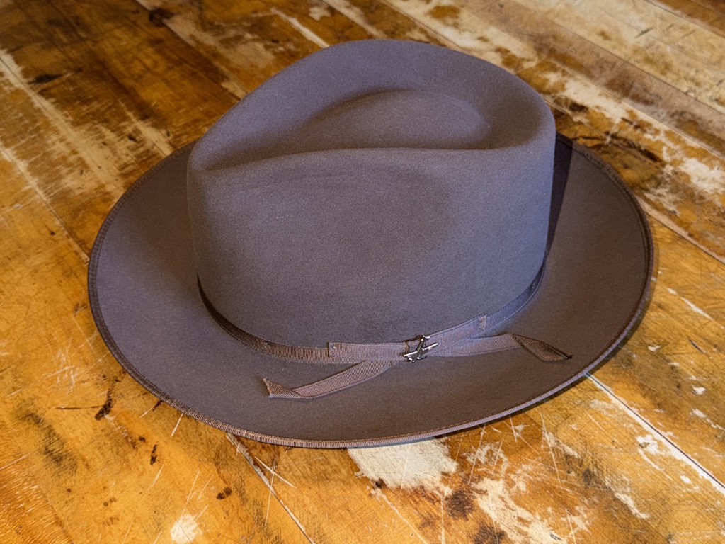 Stetson - modern Stratoliner (3).JPG
