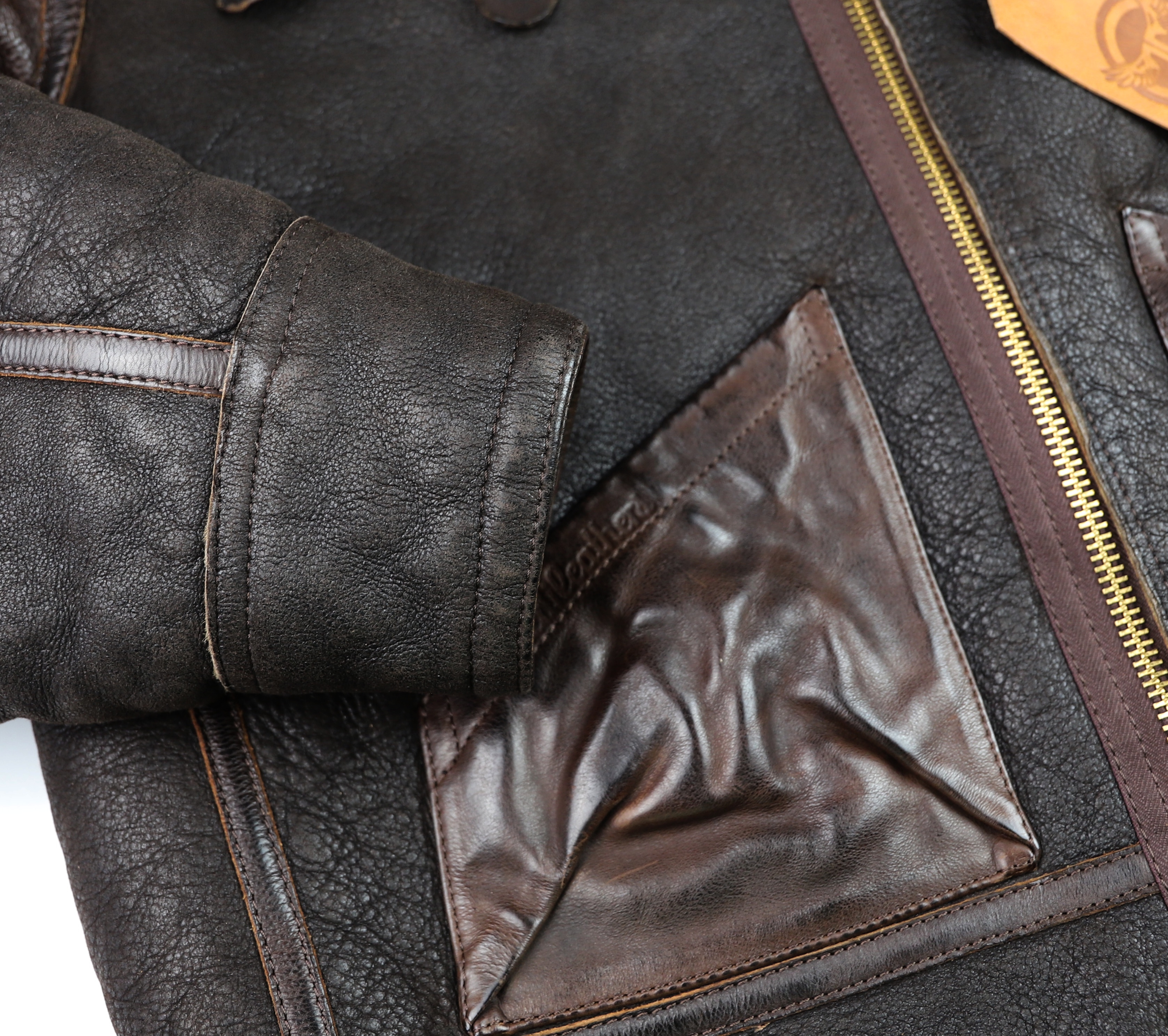 Thedi B-3 SB33 cuff.jpg