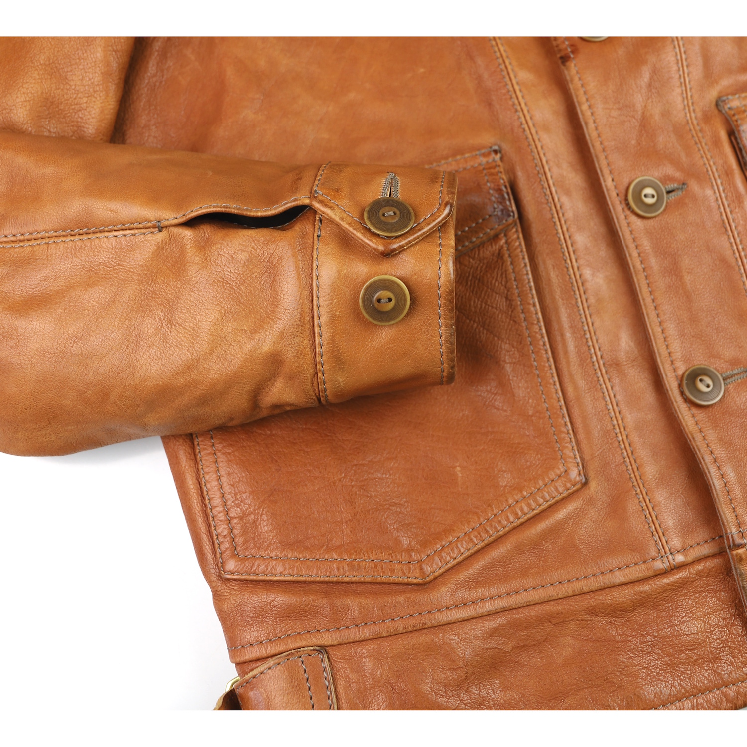 Thedi Niko Cuoio Toscano Buffalo EK2 button cuff.jpg