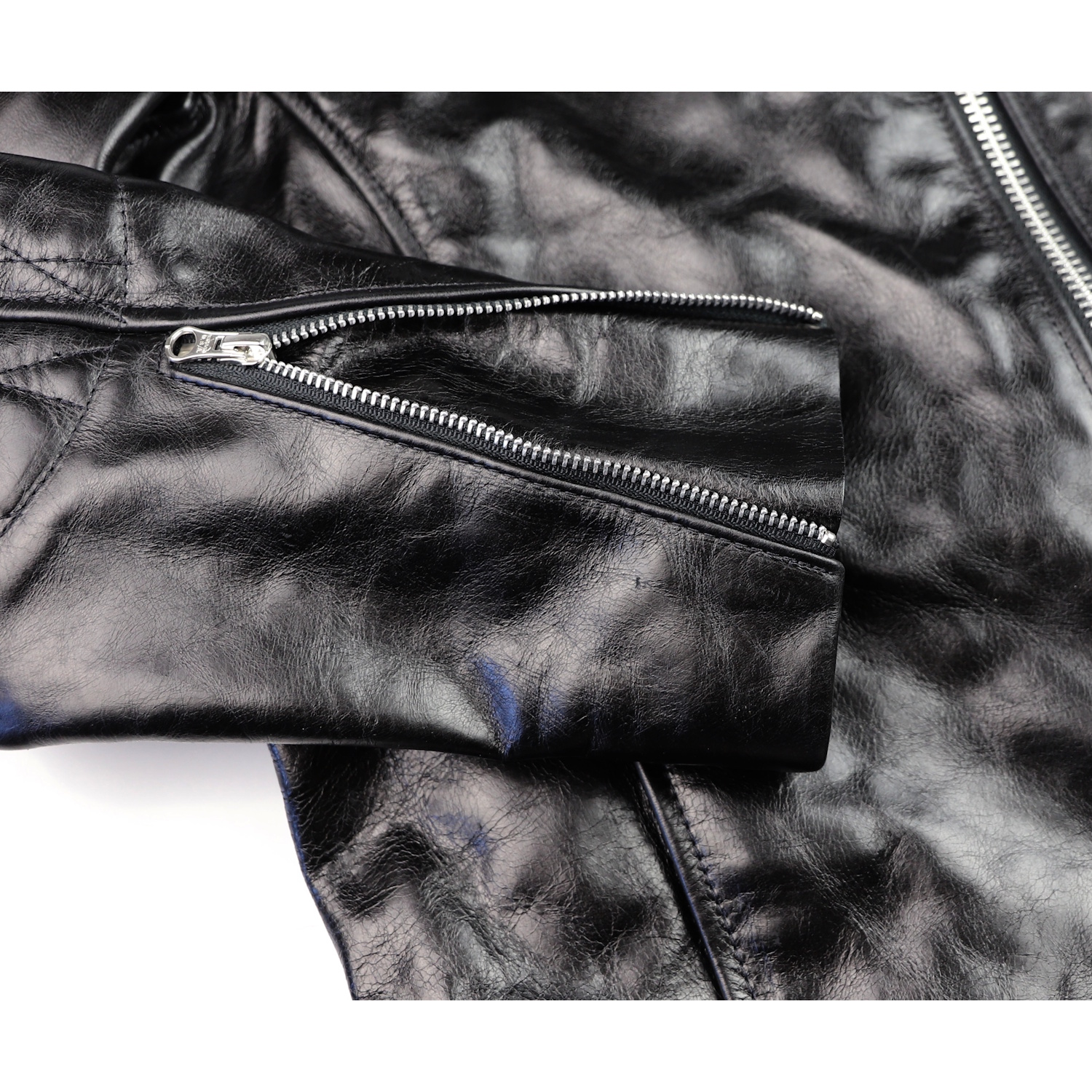 Vanson Comet Black Bainbridge quilted sleeve zipper.jpg