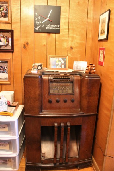 CrosleyRadio2.JPG