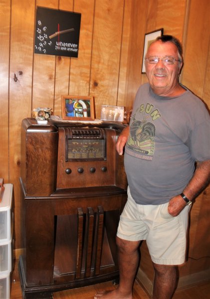 CrosleyRadio3.JPG