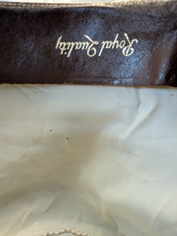 PXL_20250417_222257900.jpg
