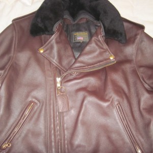 407
Vanson competiton weight CHP,brown, removable mouton
