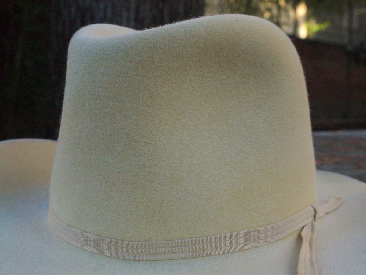 Crown 1